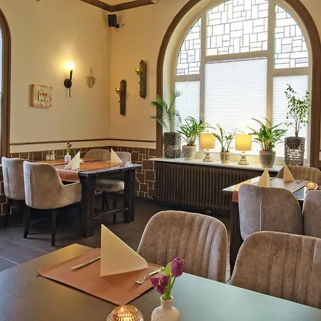 Hotel-restaurant Holsteiner Hof 호텔 지슈타흐트