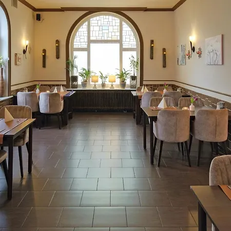 Hotel-restaurant Holsteiner Hof 호텔
