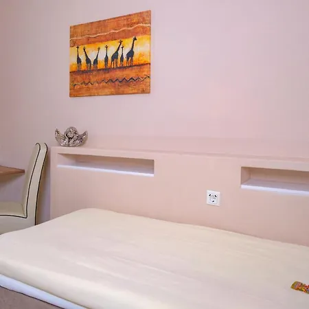 Hotel-restaurant Holsteiner Hof 지슈타흐트