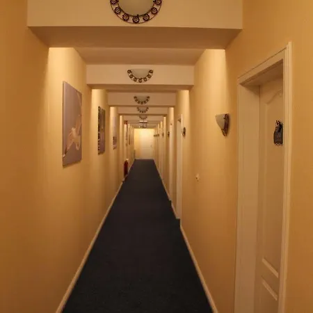 Hotel-restaurant Holsteiner Hof 지슈타흐트